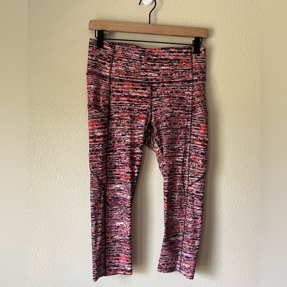 LULULEMON Fast and Free Nulux 19” Crop Leggings - Picture 3 of 9